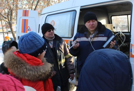 Арамильские школьники погрузились в трудовые будни газовиков