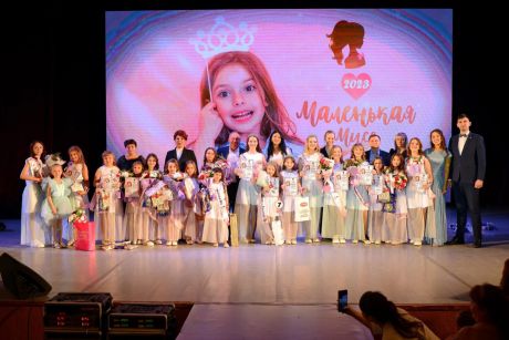 «ГАЗЭКС» поздравил финалисток конкурса «Маленькая мисс Каменск-Уральский 2023»